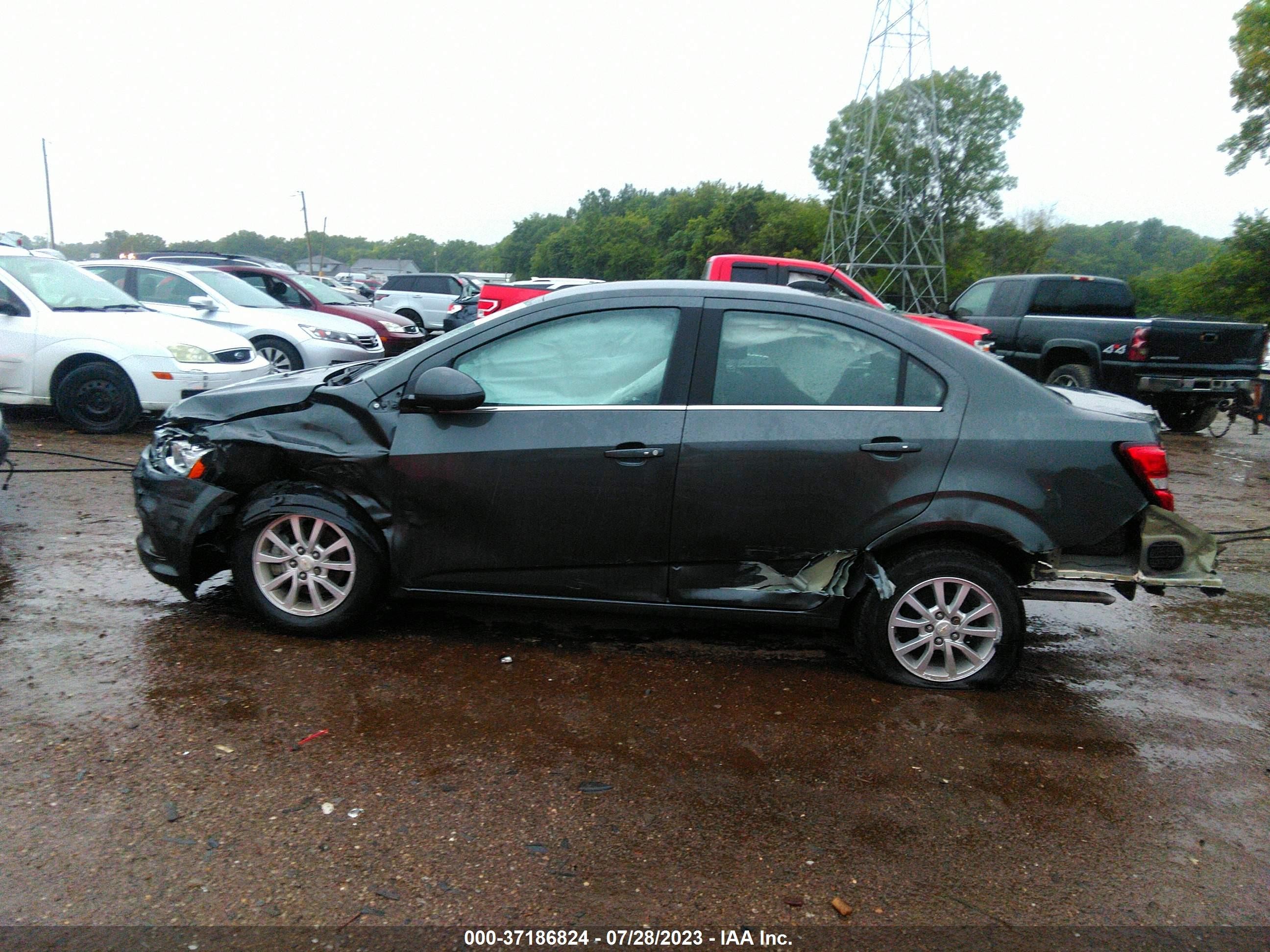 Photo 13 VIN: 1G1JD5SH2H4108206 - CHEVROLET SONIC 