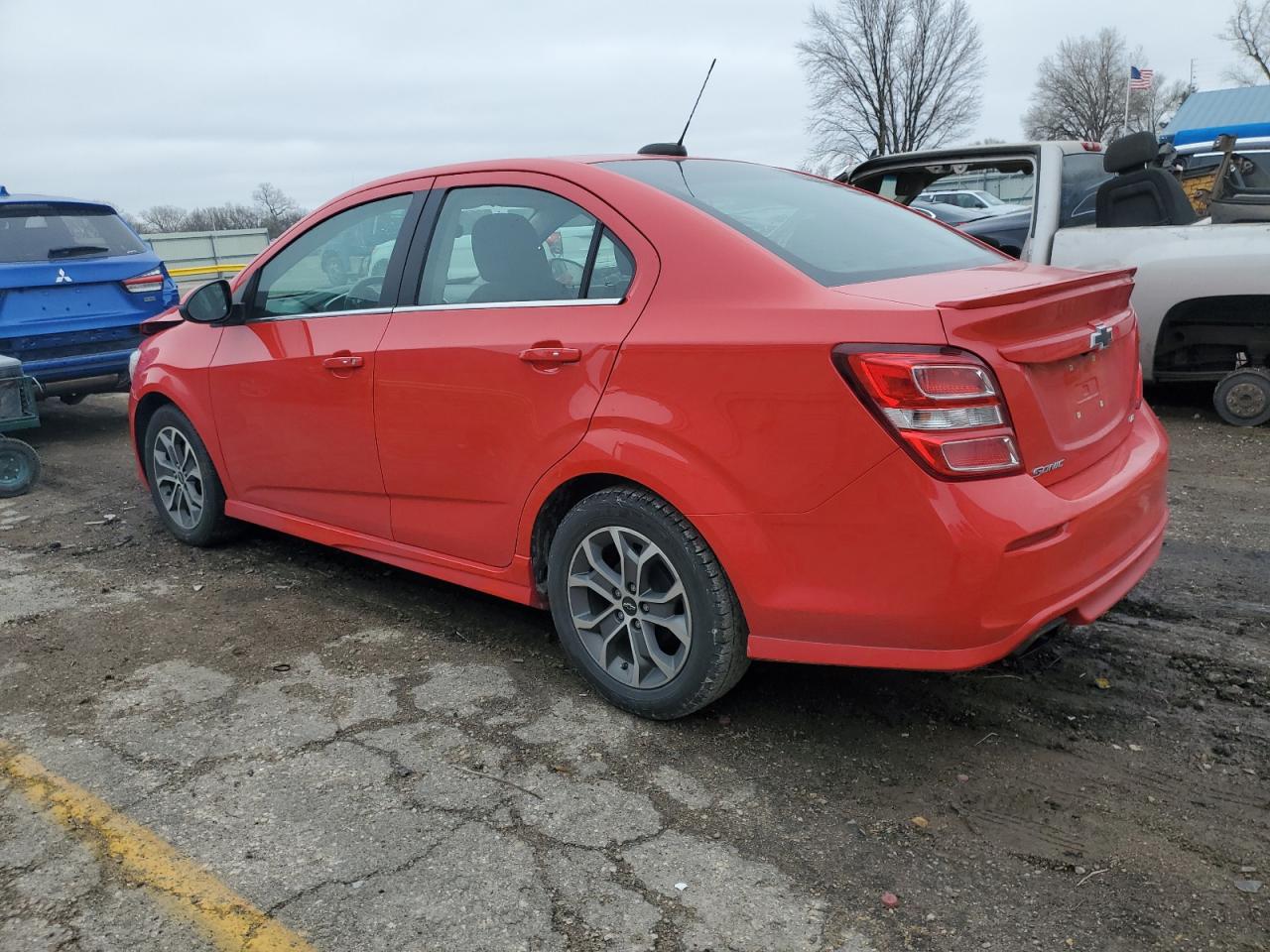 Photo 1 VIN: 1G1JD5SH2J4115680 - CHEVROLET SONIC 