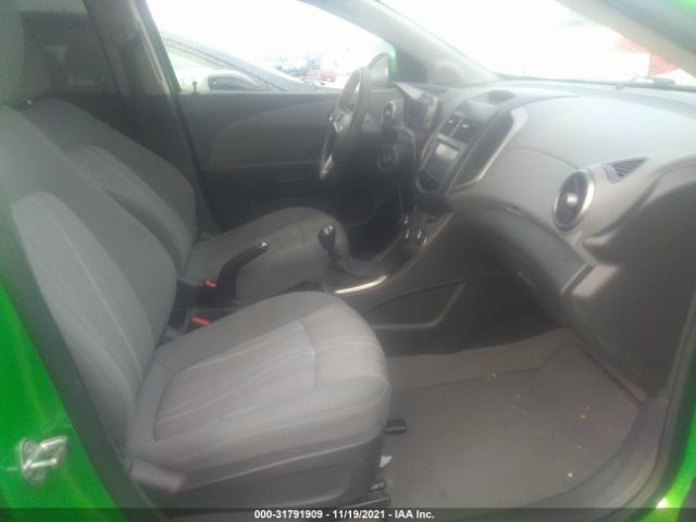 Photo 4 VIN: 1G1JD5SH3F4160697 - CHEVROLET SONIC 