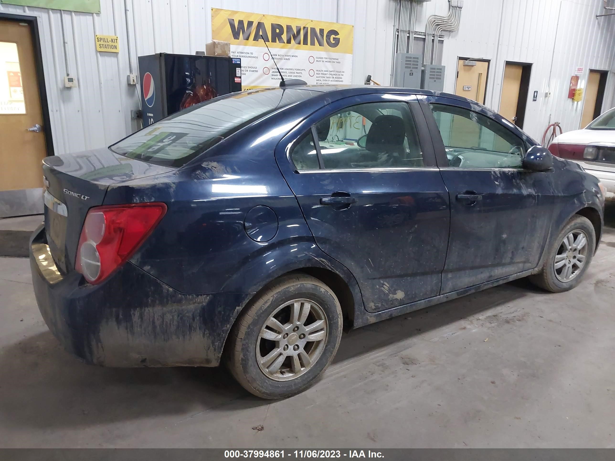 Photo 3 VIN: 1G1JD5SH6F4216955 - CHEVROLET SONIC 