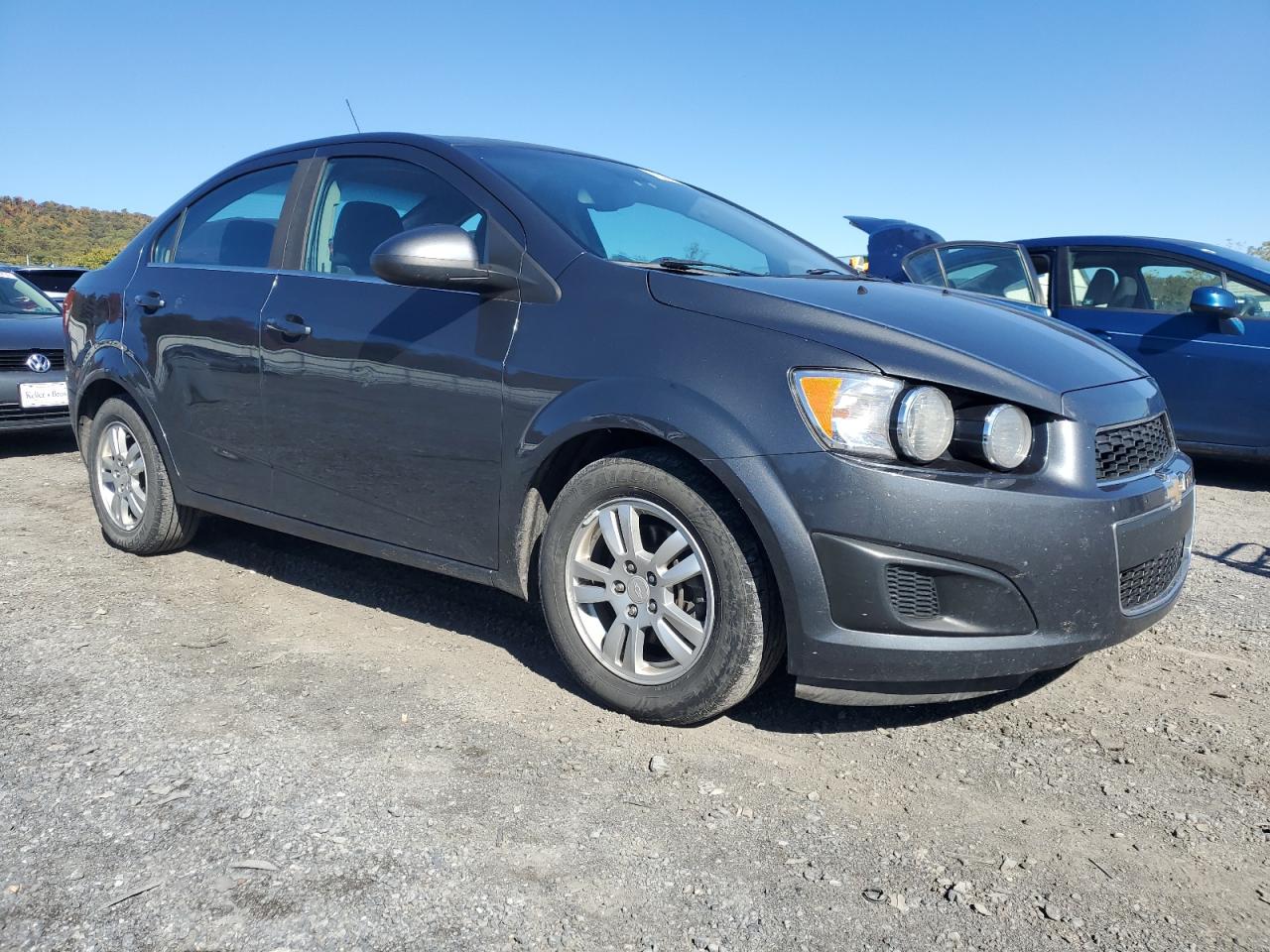 Photo 3 VIN: 1G1JD5SH9C4230229 - CHEVROLET SONIC 