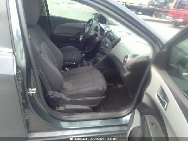 Photo 4 VIN: 1G1JD6SB0C4170682 - CHEVROLET SONIC 