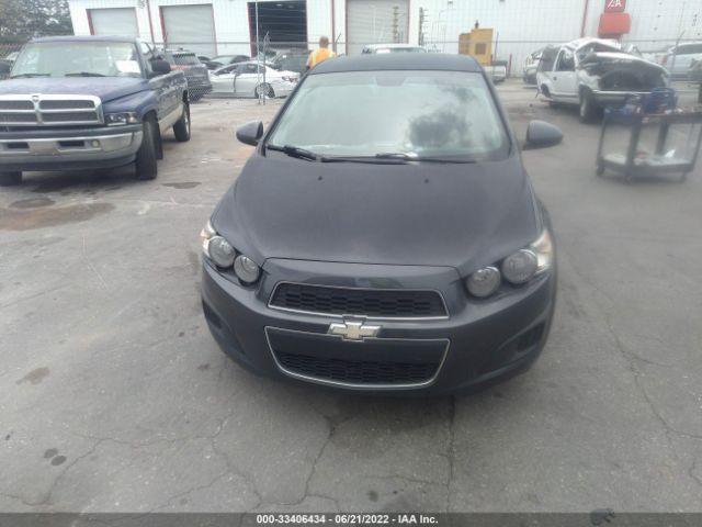 Photo 5 VIN: 1G1JD6SB0C4170682 - CHEVROLET SONIC 