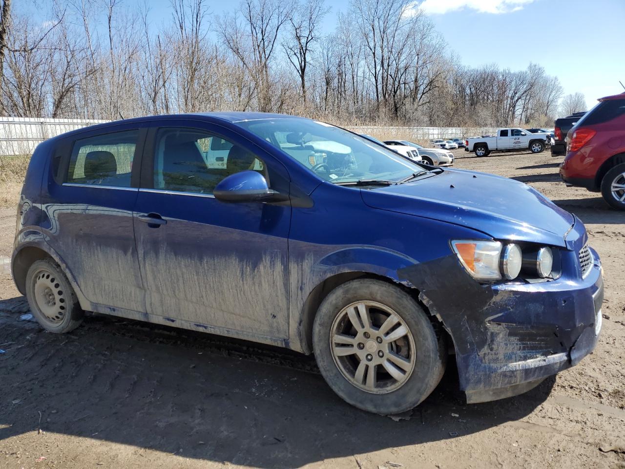 Photo 3 VIN: 1G1JD6SB0E4153545 - CHEVROLET SONIC 