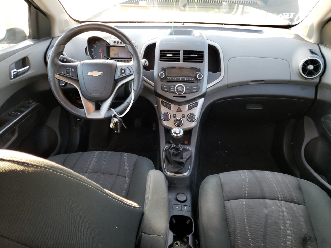 Photo 7 VIN: 1G1JD6SB1C4128845 - CHEVROLET SONIC 