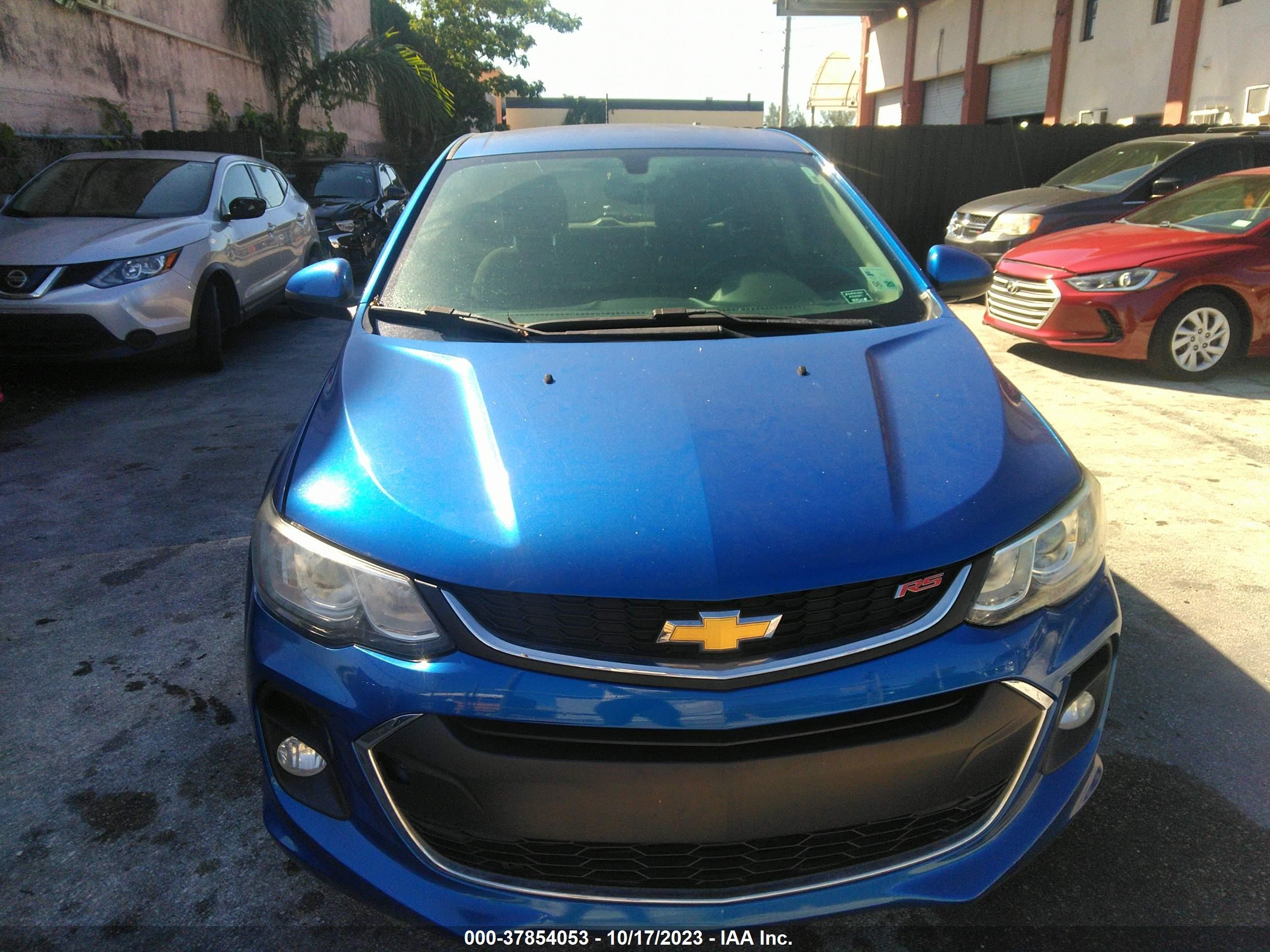 Photo 11 VIN: 1G1JD6SB3H4129826 - CHEVROLET SONIC 