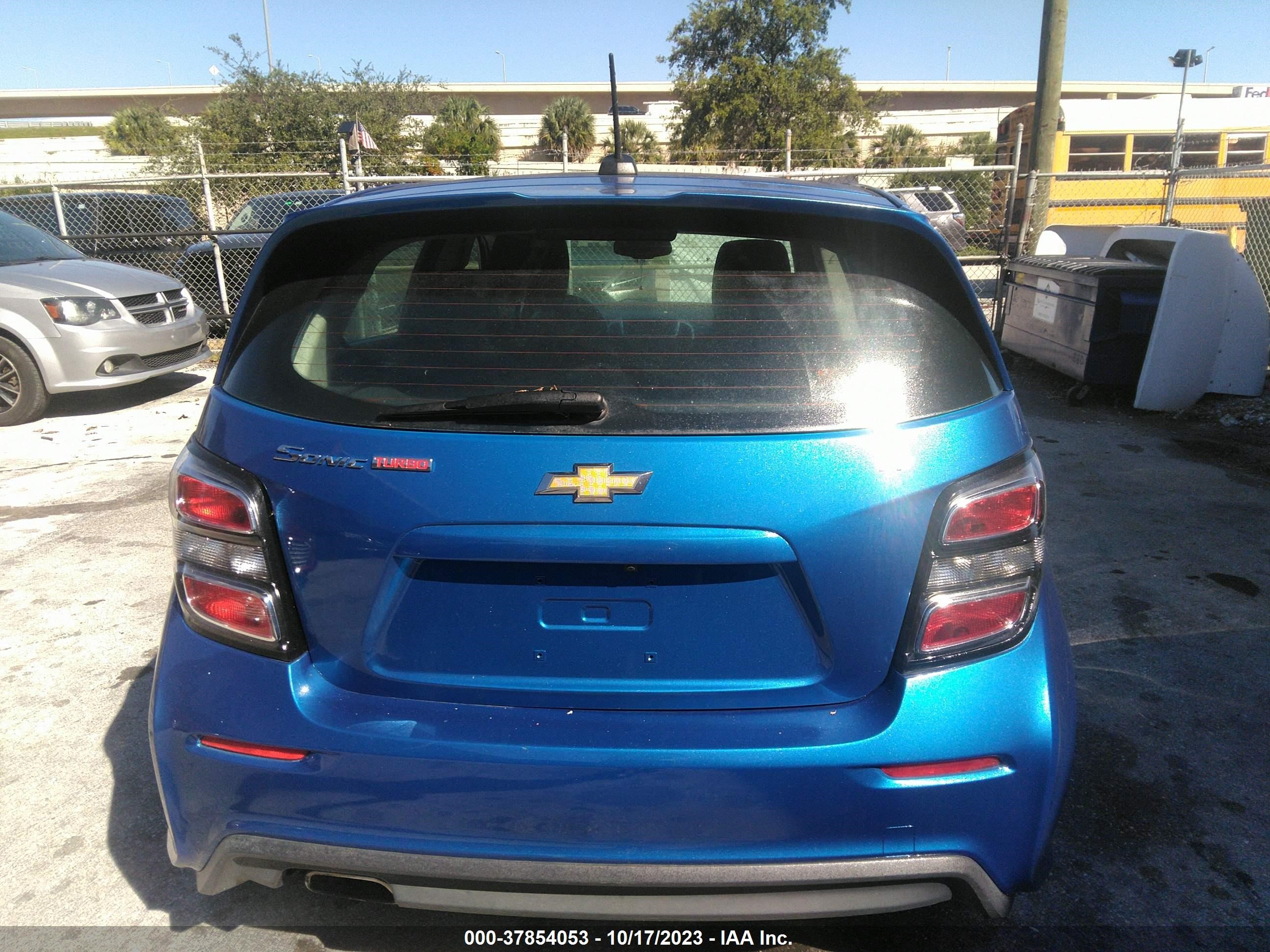 Photo 5 VIN: 1G1JD6SB3H4129826 - CHEVROLET SONIC 