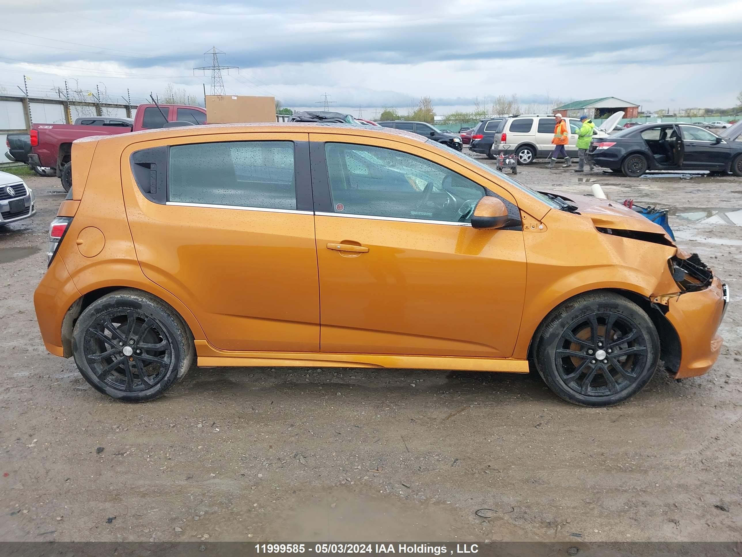 Photo 13 VIN: 1G1JD6SB3H4172997 - CHEVROLET SONIC 