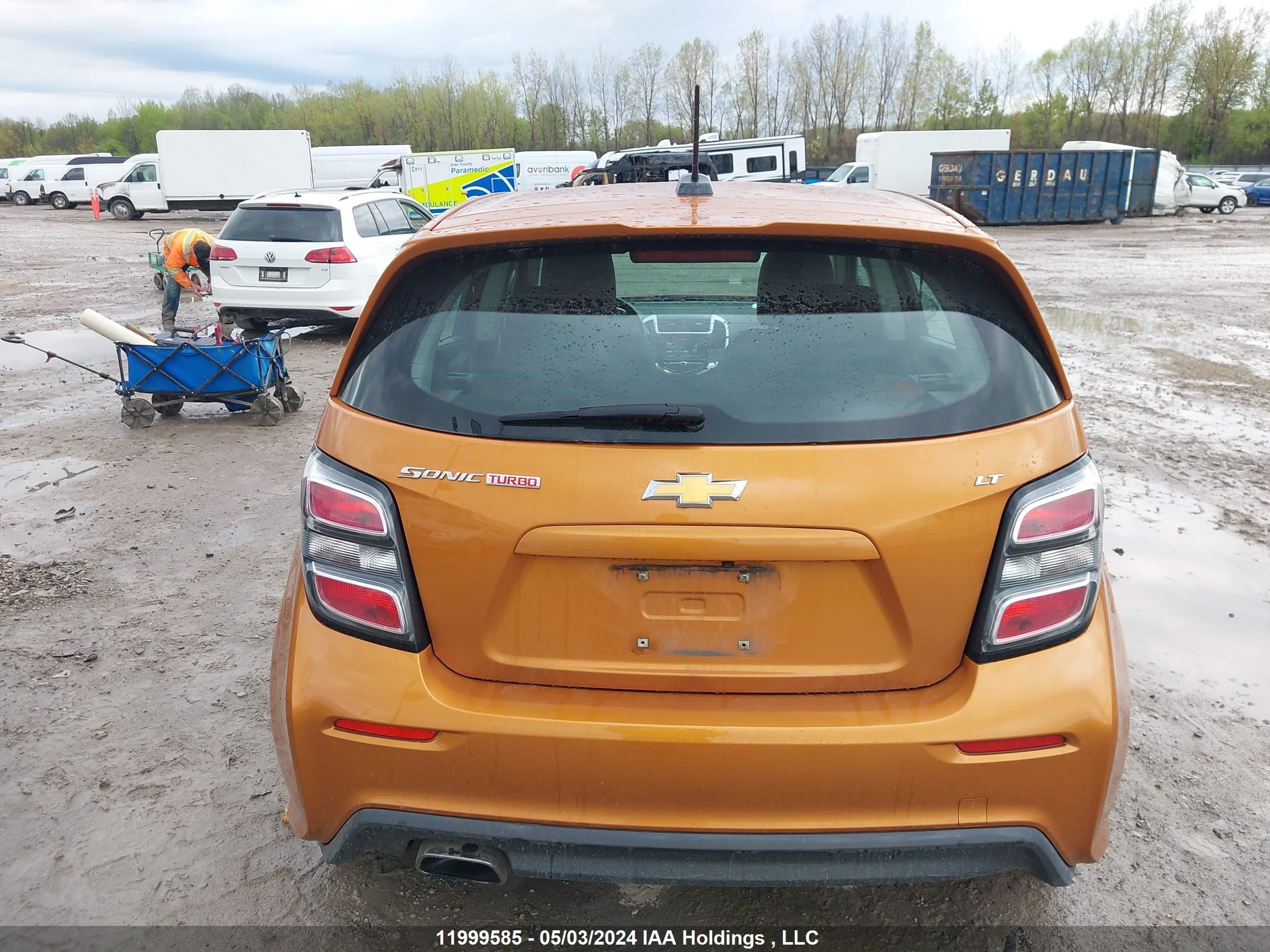 Photo 16 VIN: 1G1JD6SB3H4172997 - CHEVROLET SONIC 