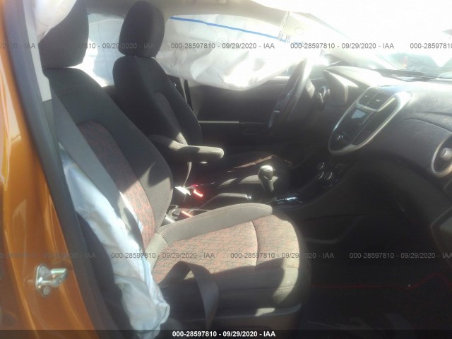 Photo 4 VIN: 1G1JD6SB3J4140847 - CHEVROLET SONIC 