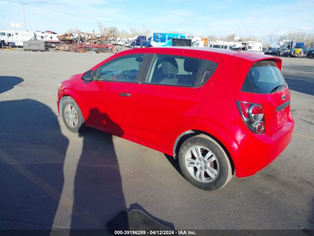 Photo 2 VIN: 1G1JD6SB5C4104063 - CHEVROLET SONIC 