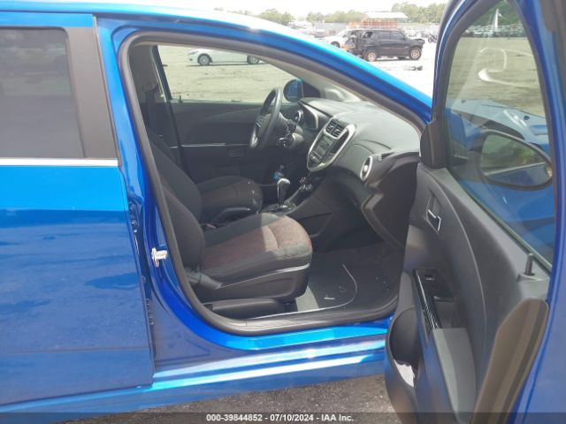 Photo 4 VIN: 1G1JD6SB5K4127485 - CHEVROLET SONIC 