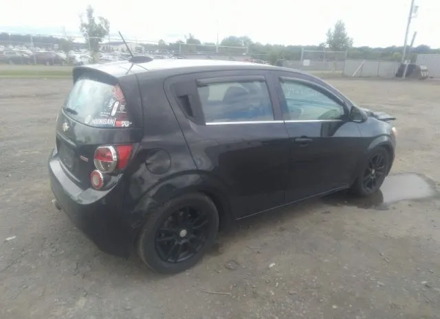 Photo 3 VIN: 1G1JD6SB6G4172376 - CHEVROLET SONIC 