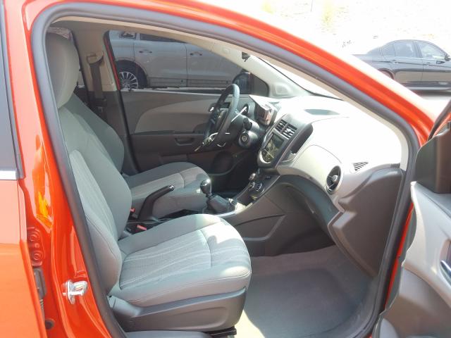 Photo 4 VIN: 1G1JD6SB7D4196097 - CHEVROLET SONIC LT 