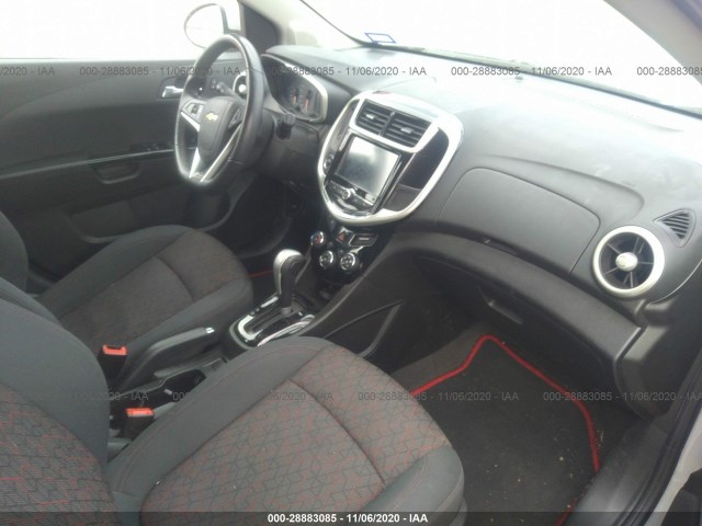 Photo 4 VIN: 1G1JD6SBXH4103188 - CHEVROLET SONIC 