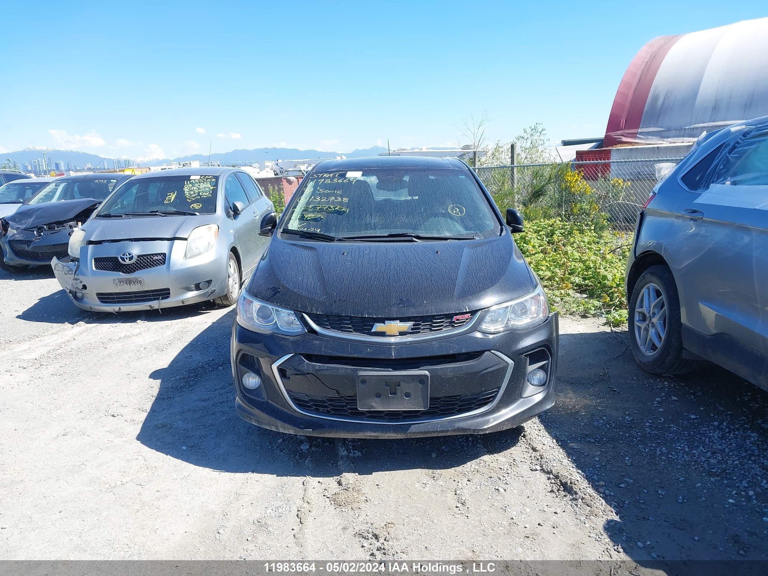 Photo 12 VIN: 1G1JD6SBXH4132738 - CHEVROLET SONIC 