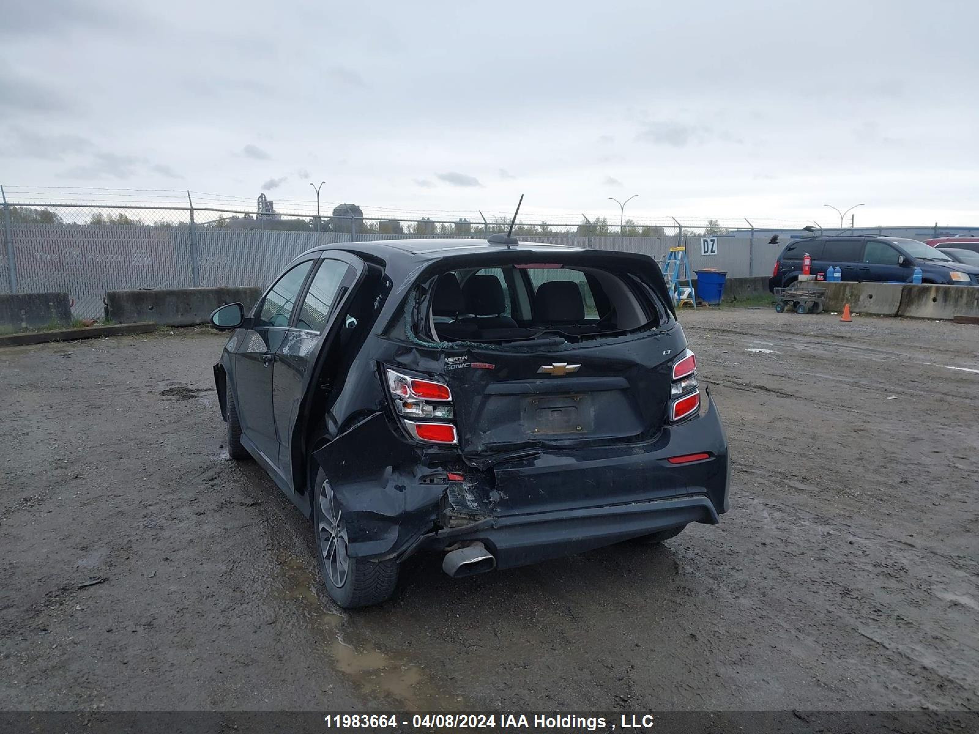 Photo 5 VIN: 1G1JD6SBXH4132738 - CHEVROLET SONIC 