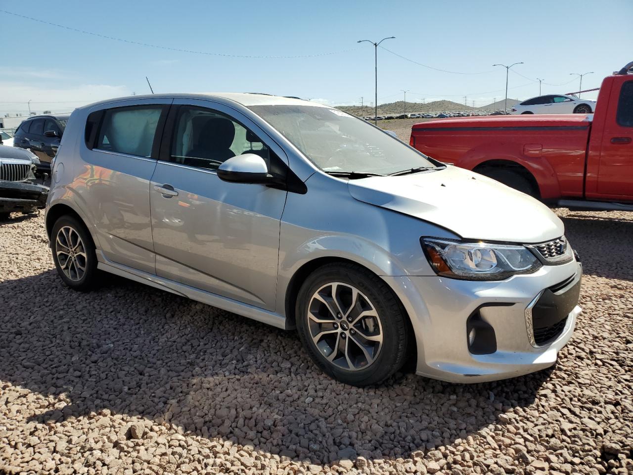 Photo 3 VIN: 1G1JD6SBXJ4105738 - CHEVROLET SONIC 