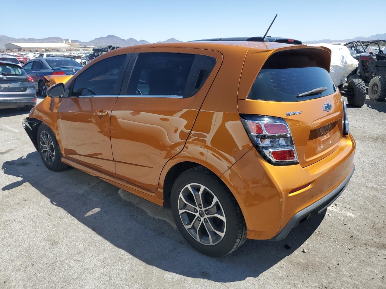 Photo 1 VIN: 1G1JD6SBXK4108138 - CHEVROLET SONIC 