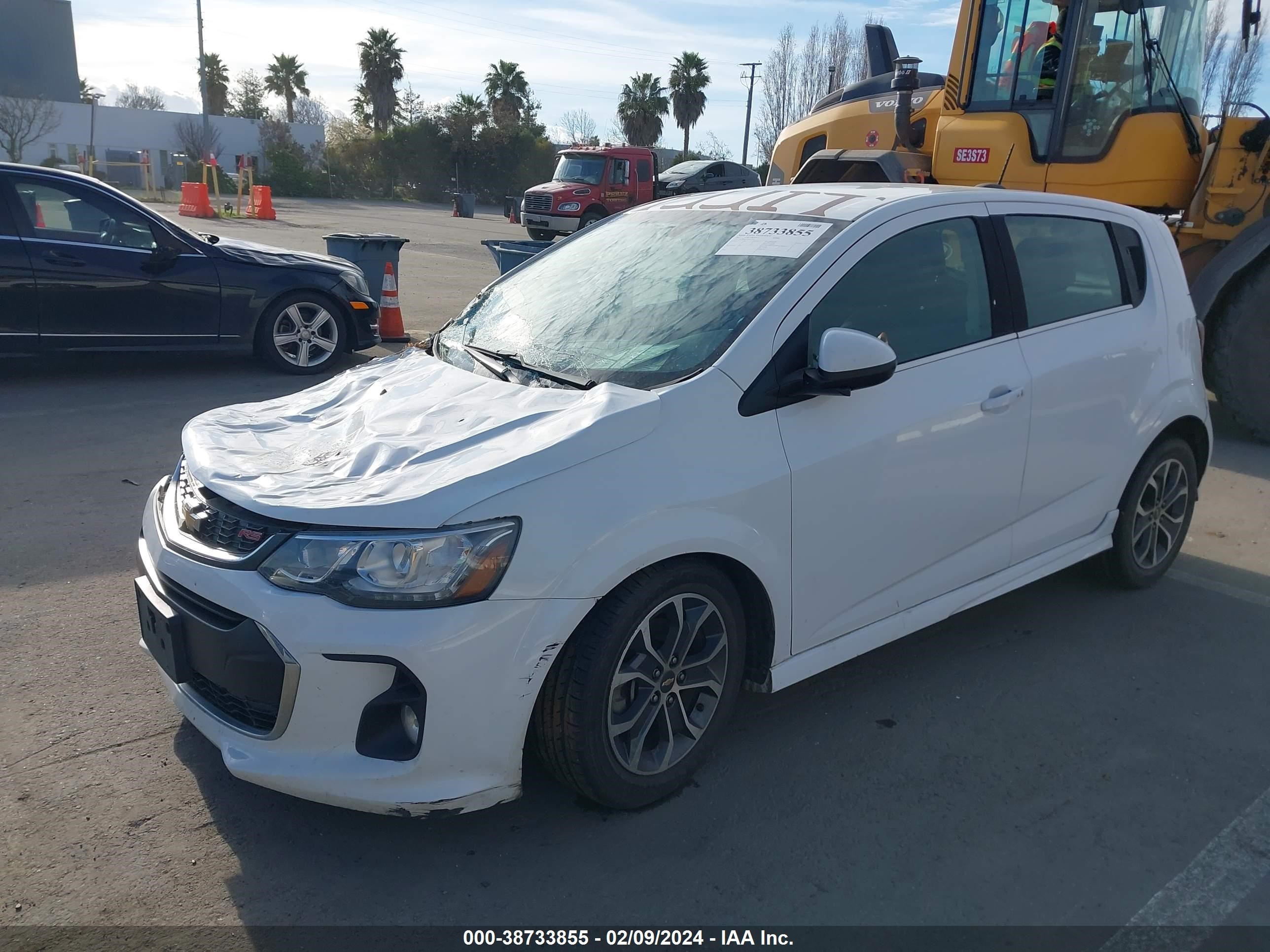 Photo 1 VIN: 1G1JD6SG7H4137701 - CHEVROLET SONIC 