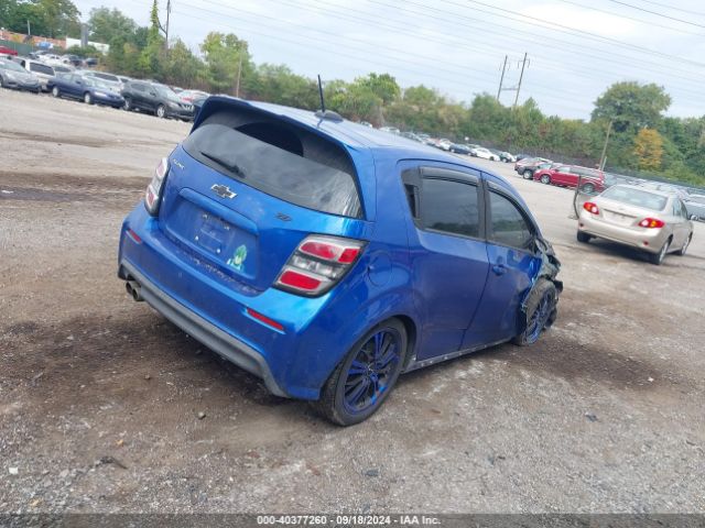 Photo 3 VIN: 1G1JD6SG9J4110330 - CHEVROLET SONIC 