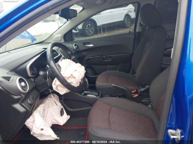 Photo 4 VIN: 1G1JD6SG9J4110330 - CHEVROLET SONIC 