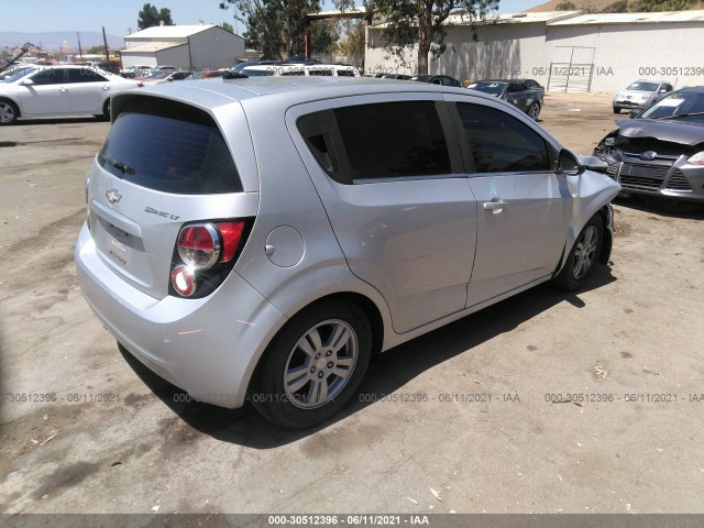 Photo 3 VIN: 1G1JD6SGXE4135209 - CHEVROLET SONIC 