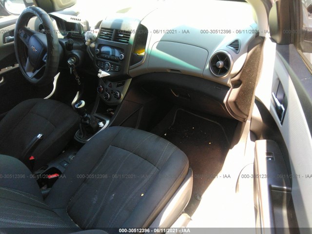 Photo 4 VIN: 1G1JD6SGXE4135209 - CHEVROLET SONIC 