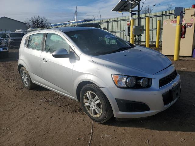 Photo 3 VIN: 1G1JD6SGXE4140880 - CHEVROLET SONIC 