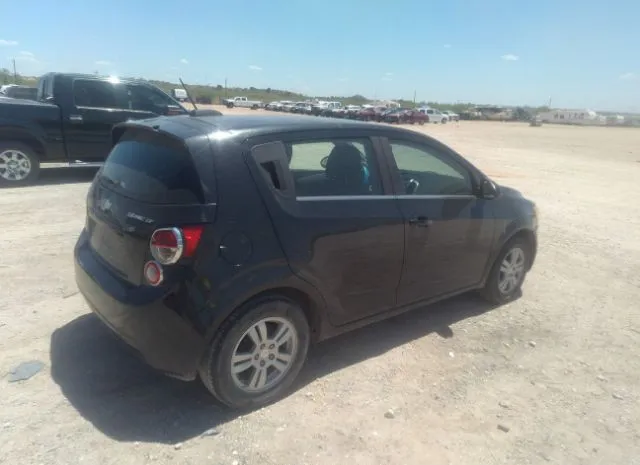 Photo 3 VIN: 1G1JD6SH5F4185509 - CHEVROLET SONIC 