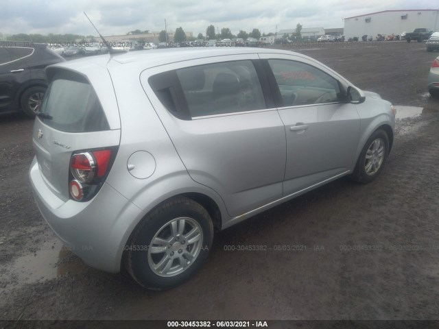 Photo 3 VIN: 1G1JD6SH7C4155942 - CHEVROLET SONIC 