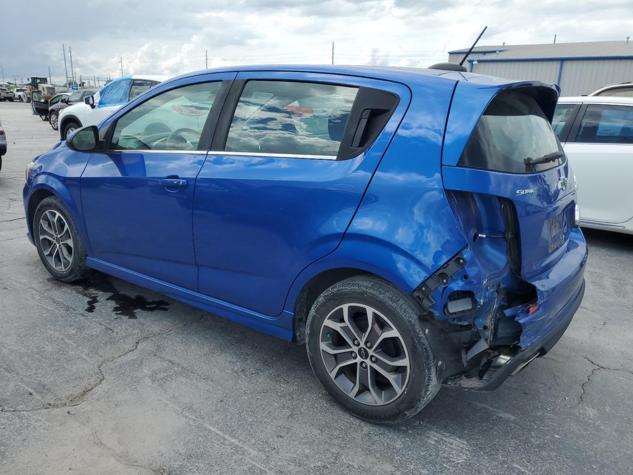 Photo 1 VIN: 1G1JD6SH8J4113616 - CHEVROLET SONIC 