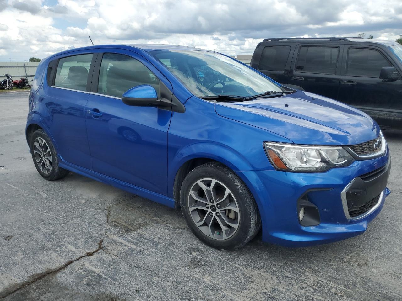 Photo 3 VIN: 1G1JD6SH8J4113616 - CHEVROLET SONIC 