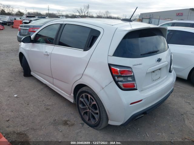 Photo 2 VIN: 1G1JD6SH9J4117335 - CHEVROLET SONIC 