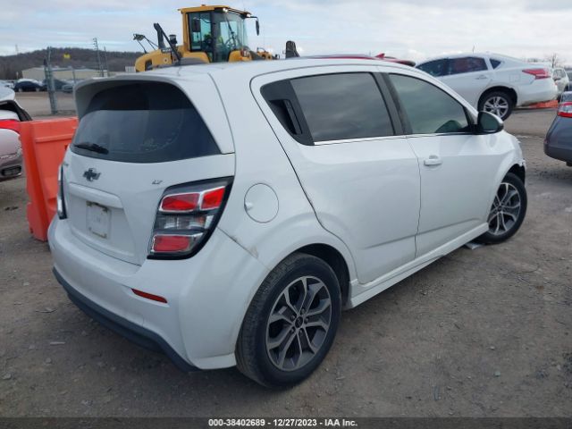 Photo 3 VIN: 1G1JD6SH9J4117335 - CHEVROLET SONIC 