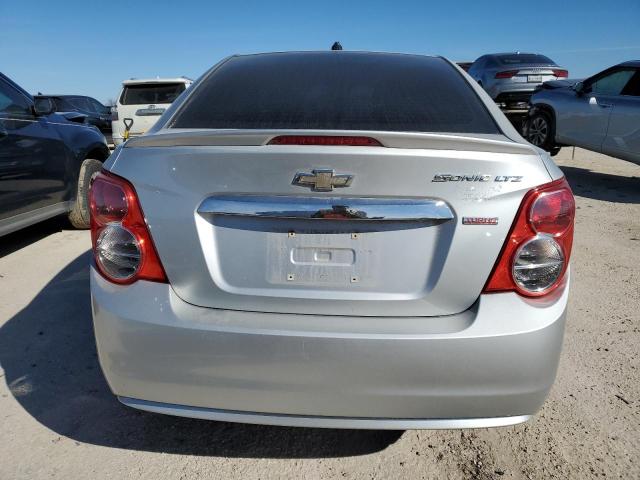 Photo 5 VIN: 1G1JE5SB0D4134161 - CHEVROLET SONIC 