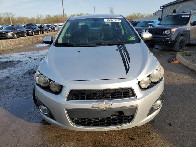 Photo 4 VIN: 1G1JE5SB0F4103298 - CHEVROLET SONIC 