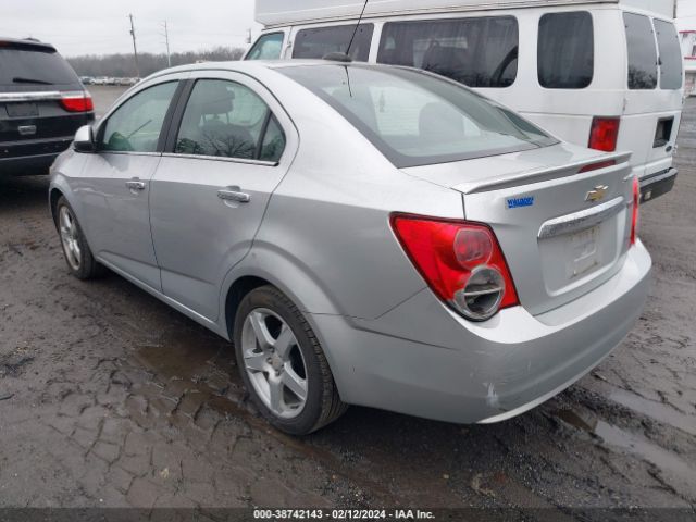 Photo 2 VIN: 1G1JE5SB0G4134696 - CHEVROLET SONIC 