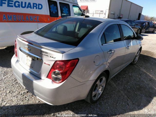 Photo 3 VIN: 1G1JE5SB1F4108431 - CHEVROLET SONIC 