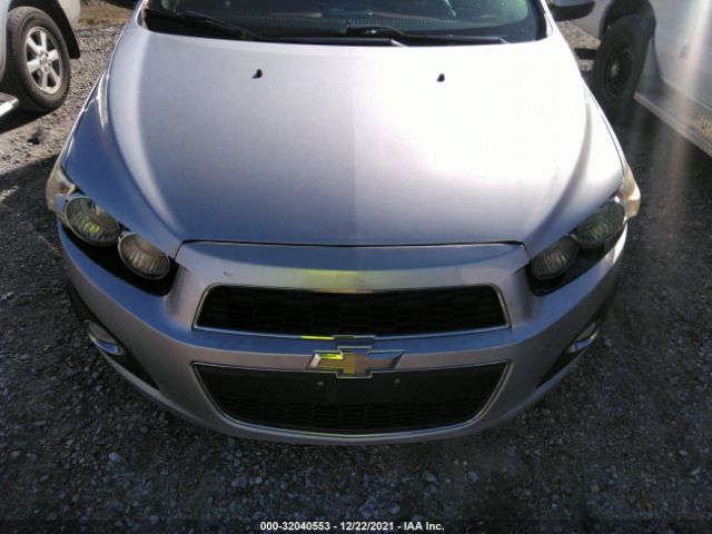 Photo 5 VIN: 1G1JE5SB1F4108431 - CHEVROLET SONIC 