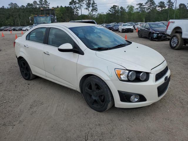 Photo 3 VIN: 1G1JE5SB1F4121633 - CHEVROLET SONIC 