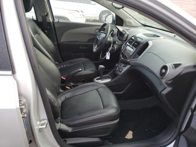 Photo 4 VIN: 1G1JE5SB1F4129120 - CHEVROLET SONIC LTZ 