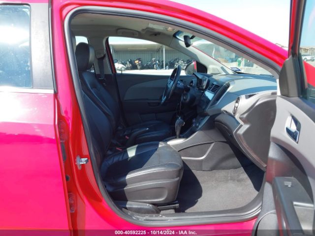 Photo 4 VIN: 1G1JE5SB2F4121544 - CHEVROLET SONIC 