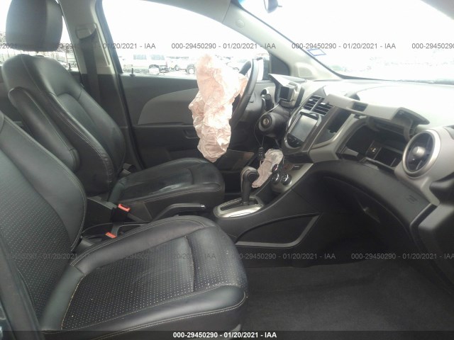 Photo 4 VIN: 1G1JE5SB2G4143674 - CHEVROLET SONIC 