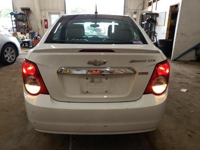 Photo 5 VIN: 1G1JE5SB3E4215625 - CHEVROLET SONIC 