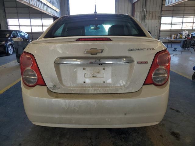 Photo 5 VIN: 1G1JE5SB3E4218816 - CHEVROLET SONIC LTZ 