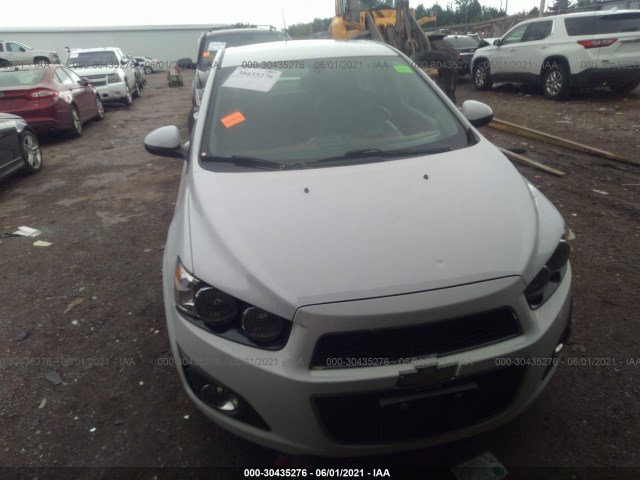 Photo 5 VIN: 1G1JE5SB3F4109595 - CHEVROLET SONIC 