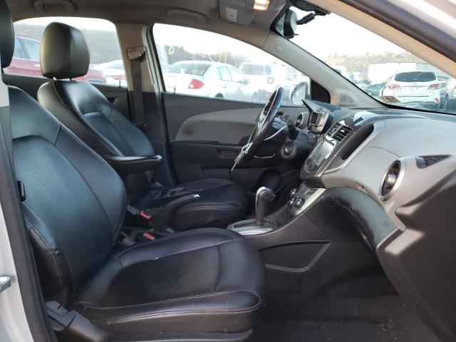 Photo 4 VIN: 1G1JE5SB4E4201684 - CHEVROLET SONIC LTZ 