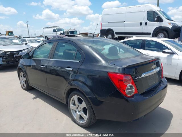 Photo 2 VIN: 1G1JE5SB5F4102857 - CHEVROLET SONIC 