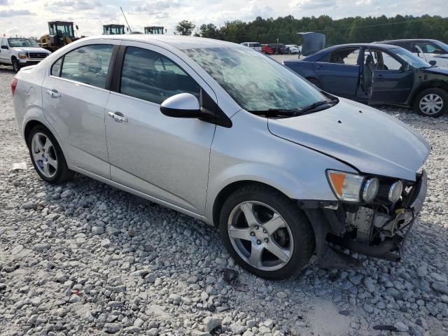 Photo 3 VIN: 1G1JE5SB5F4142291 - CHEVROLET SONIC LTZ 